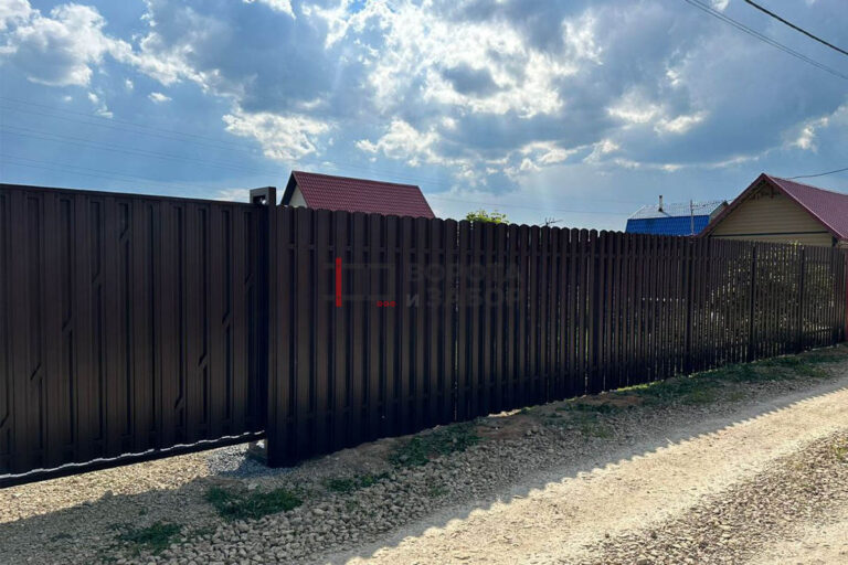 Монтаж откатных ворот с калиткой и забора в СНТ Тайберри