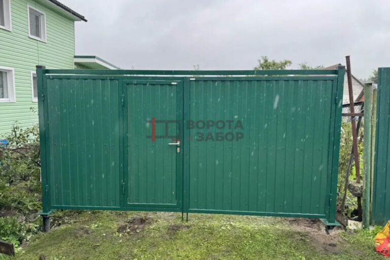 Распашные ворота с калиткой в Кировском районе