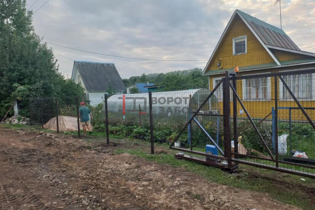 Забор из сетки Гиттер в Ленинградской области