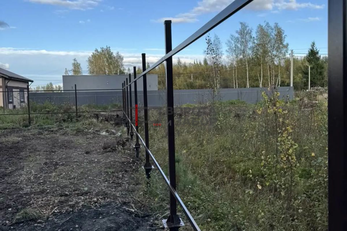 Каркас ограждения на винтовых сваях во Всеволожске